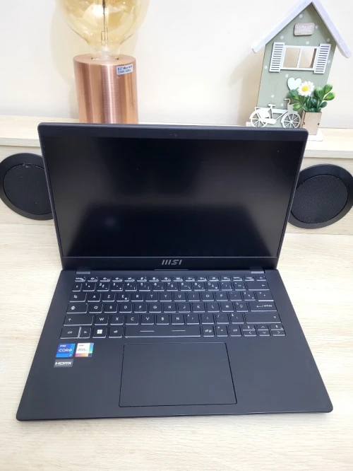 MSI Modern 14'' FHD | 12EME i7 1255U | 16GB RAM | 512GB NVM SSD |INTEL IRIS XE