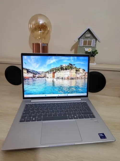HP ELITEBOOK 640 G11 | CORE ULTRA 5 135U | 16GB RAM | 512GB SSD | INTEL ARC GRAPHICS