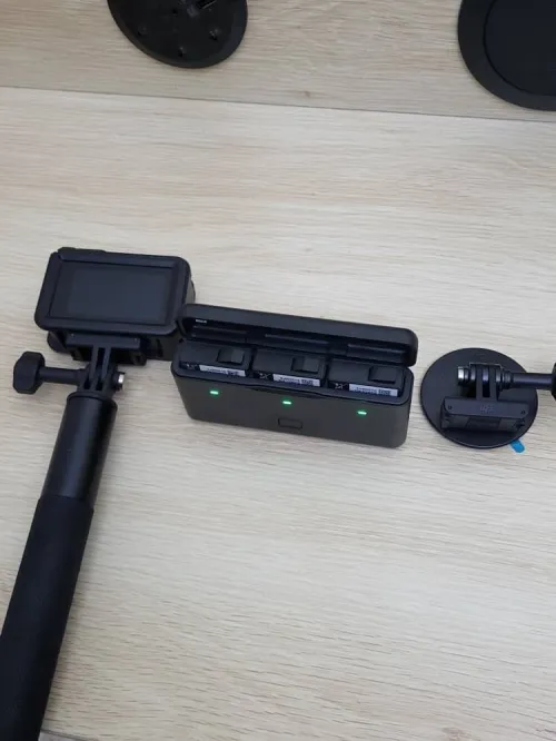 Dji Osmo Action 3 Camera sport d'action étanche Adventure combo - Vidéo en UHD 4K-120 ips 