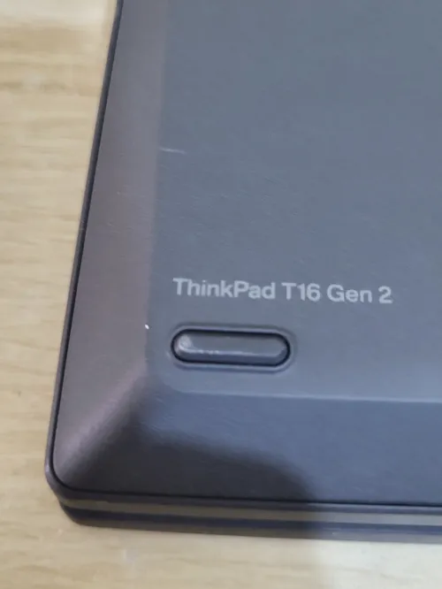 Thinkpad T16 GEN 2 16'' FHD | CORE i7 1355U | 32GB RAM | 1TB NVMe SSD | INTEL IRIS XE GRAPHICS