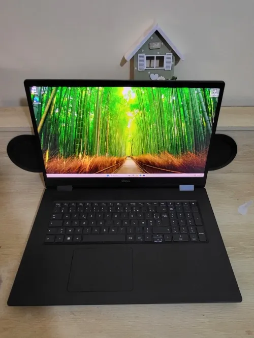 DELL PRECISION 7780 | CORE i9-13950HX | RTX 4000 ADA GEN 12GB | 32GB RAM | 1TB NVMe SSD | WORKSTATION
