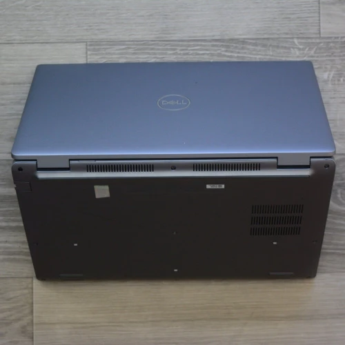 DELL LATITUDE 5520 | INTEL 11TH GEN CORE i7 1165G7 @2.8GHz | 16GB RAM | 512GB SSD | INTEL Iris Xe