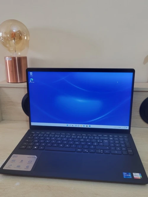 DELL INSPIRON 15 3511 15.6'' FHD | CORE i7 1165G7 | 16GB RAM | 512GB NVMe | INTEL IRIS XE GRAPHICS