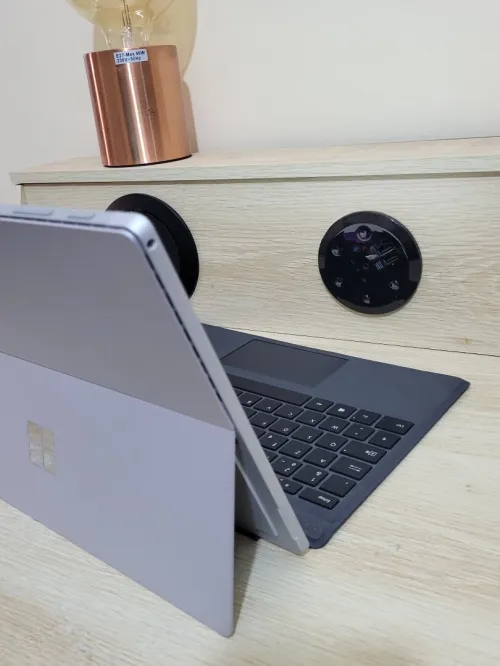 Surface Pro 6 | CORE i7 8650U | 8GB RAM | 256GB SSD | INTEL UHD GRAPHICS