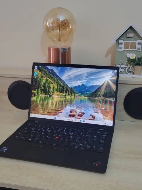 Thinkpad X1 CARBON GEN 11 TACTILE | EVO vPRO CORE i7 1365U | 32GB RAM | 1TB NVMe SSD | IRIS XE