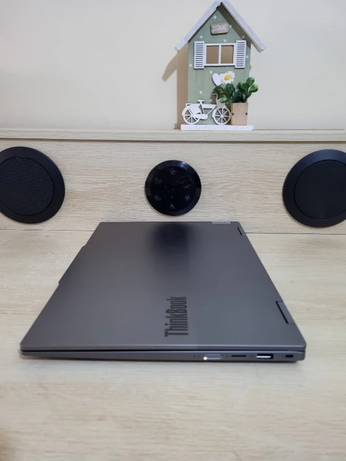IA ThinkBook 14 2-in-1 X360 Convertible TACTLE | CORE ULTRA i5 125U | 16GB RAM | 512GB NVMe | INTEL GRAPHICS