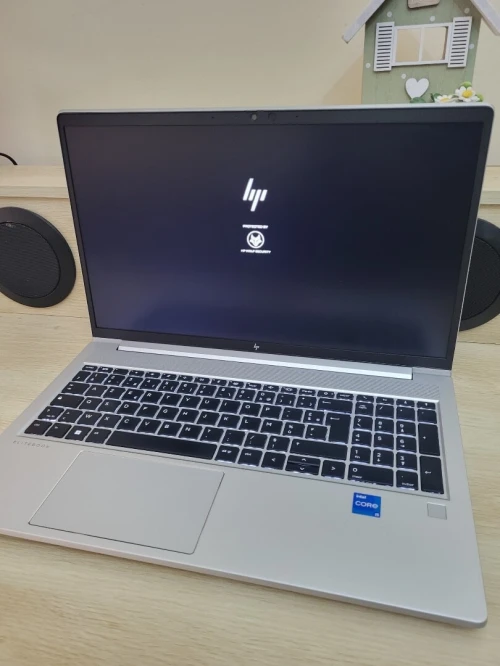 HP EliteBook 650 G10 15.6'' | INTEL 13EME GEN I5 1345U | 16GB RAM | 512GB NVMe SSD | UHD GRAPHICS