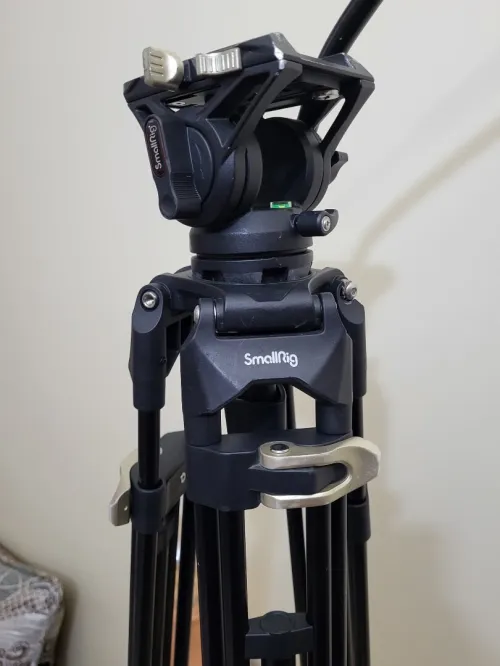 SMALLRIG AD-01 Trépied Vidéo, Trépied en Alliage d'Aluminium de 73"/186cm avec Tête Fluide
