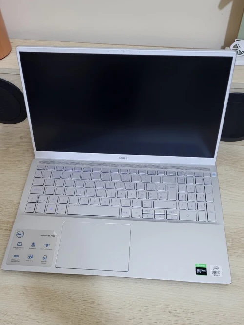 DELL INSPIRON 7501 | CORE i7-10750H | NVIDIA GeForce GTX 1650 4GB | 16GB RAM | 512GB NVMe SSD
