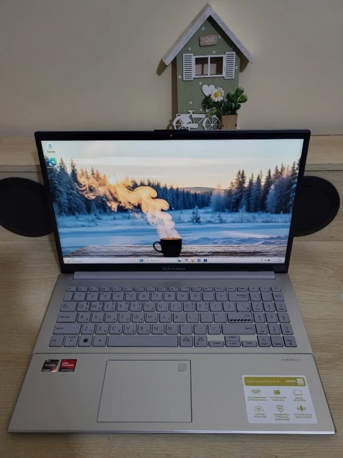 ASUS VivoBook Go 15 15.6 FHD | RYZEN 5 7520U | 16GB RAM | 512GB NVMe SSD | AMD RADEON GRAPHICS