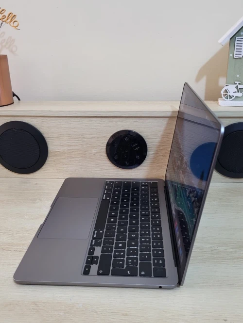 MacBook Air M2 2023 | PUCE M2 8 CPU | GPU 10 COEURS | 8GB RAM | 256GB SSD | CYCLES 67 | MDM BYPASSED