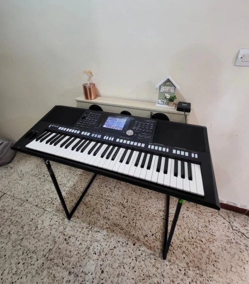 Yamaha PSR-S950 - Clavier arrangeur 61 notes