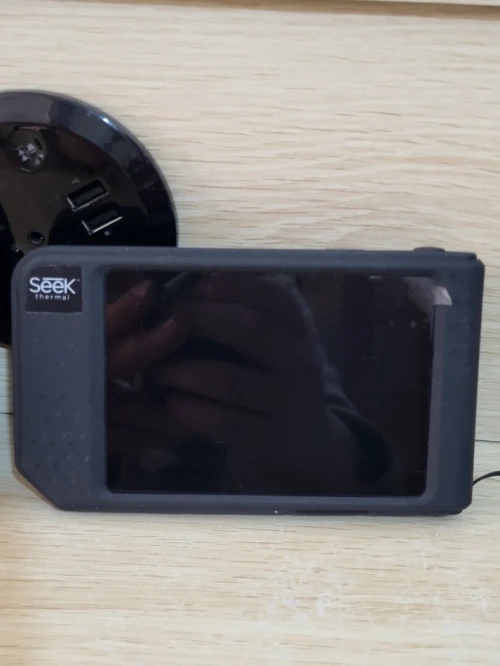 Seek Thermal Shot Thermocaméra de Poche Professionnelle avec capteur 206 x 156 Points - Wi-Fi