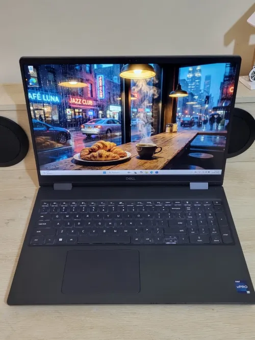 DELL PRECISION 7680 | INTEL vPRO CORE i9-12950HX | NVIDIA RTX A1000 4GB GDDR6 | 32GB RAM | 1TB NVMe SSD | Workstation