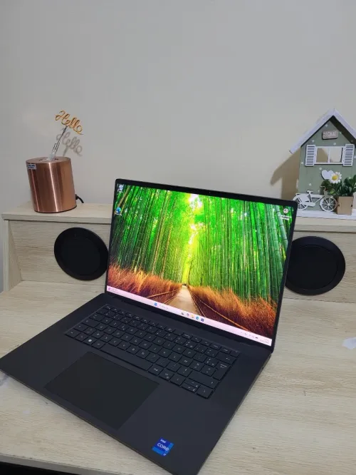DELL PRECISION 5680 | CORE i7-13800H | RTX A1000 6GB | 512GB SSD | 32GB RAM