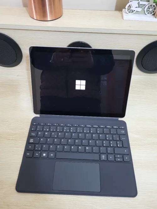 Microsoft Surface GO 3 TACTILE | PENTIUM CPU GOLD 6500Y 1.61GHz | 8GB RAM | 128GB SSD | Poids : 544g
