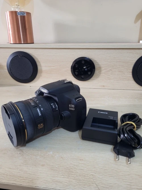 Canon EOS 1200D reflex 18.7 mpix + Objectif sigma 10 20mm 1 4 5.6 ex dc hsm