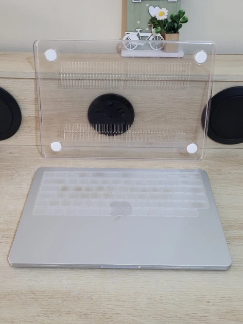 MacBook Air M4 2024 Argent | PUCE M4 8 CORE | GPU 10 CORE | 16GB RAM | 512GB SSD | CYCLES 95 | CAPACITÉ BATTERIE 100%