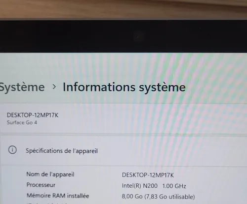 Microsoft Surface GO 4 TACTILE | INTEL N200 | 8GB RAM | 256GB SSD | Poids : 544g