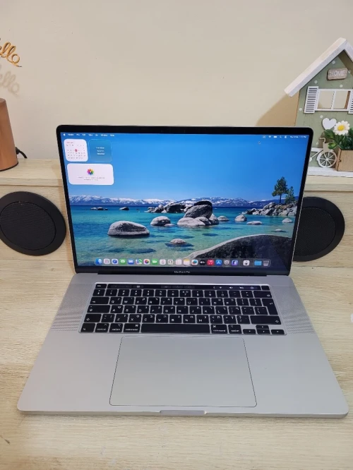 MacBook Pro 16" 2019 | CORE i7 | 16GB RAM | AMD RADEON PRO 5300M 4GB | 512GB SSD |GAMME Workstation