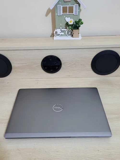 DELL LATITUDE 7450 | CORE ULTRA 7 165U | 32GB RAM | 512GB NVMe SSD | INTEL ARC GRAPHICS