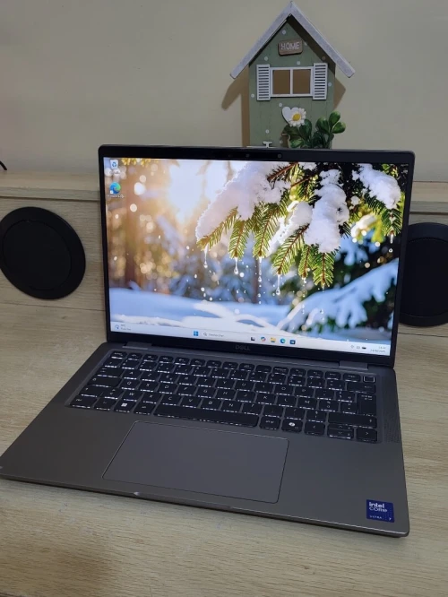 DELL LATITUDE 7450 | CORE ULTRA 7 165U | 32GB RAM | 512GB NVMe SSD | INTEL ARC GRAPHICS