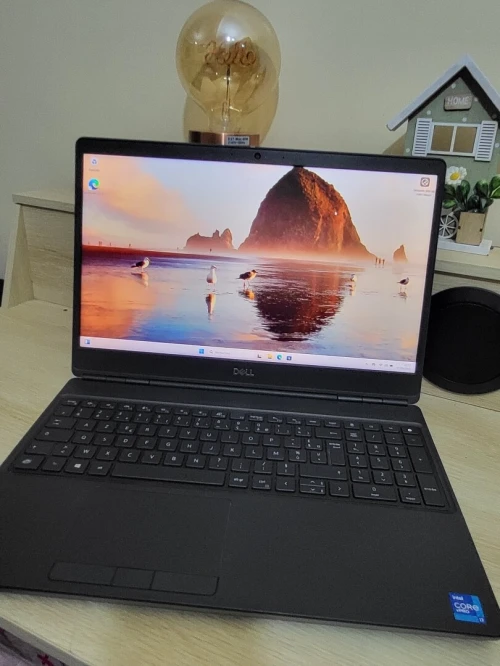 DELL PRECISION 7560 | i9-11950H | RTX A2000 4GB | 64B RAM | 2TB NVMe SSD | WORKSTATION