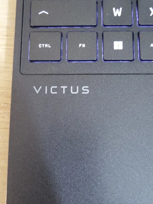 GAMING HP VICTUS 15.6 144Hz | INTEL CORE i5-12500H | RTX 4050 6GB | 16GB RAM | 512GB M2 SSD