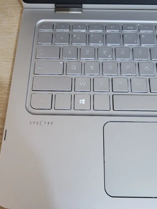 HP SPECTRE X360 Convertible TACTILE 2-en-1 | INTEL CORE i5 6200U | 4GB RAM | 256GB NVME SSD