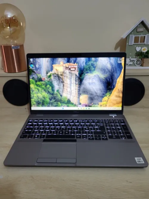 DELL PRECISION 3551 WORKSTATION | i7-10750H | NVIDIA QUADRO P620 4GB | 16GB RAM |512GB SSD