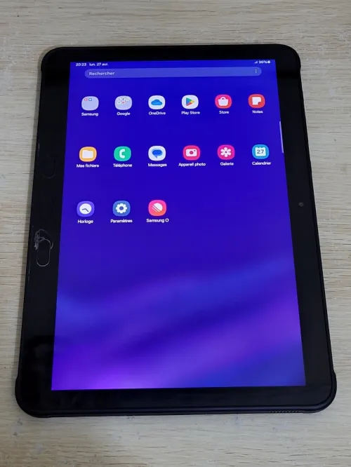 SAMSUNG Galaxy Tab ACTIVE4 Pro | 5G | 10 POUCES | 64GB | étanche | puce rapide vous permet d'utiliser tous vos jeux et services de streaming en toute fluidité.