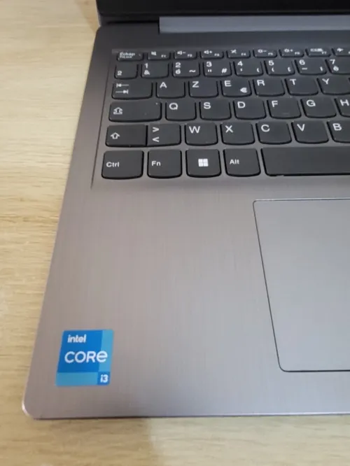 LENOVO IdeaPad 3 15.6'' FHD | CORE i3 1115G4 | 8GB RAM | 512GB NVMe SSD | INTEL UHD GRAPHICS