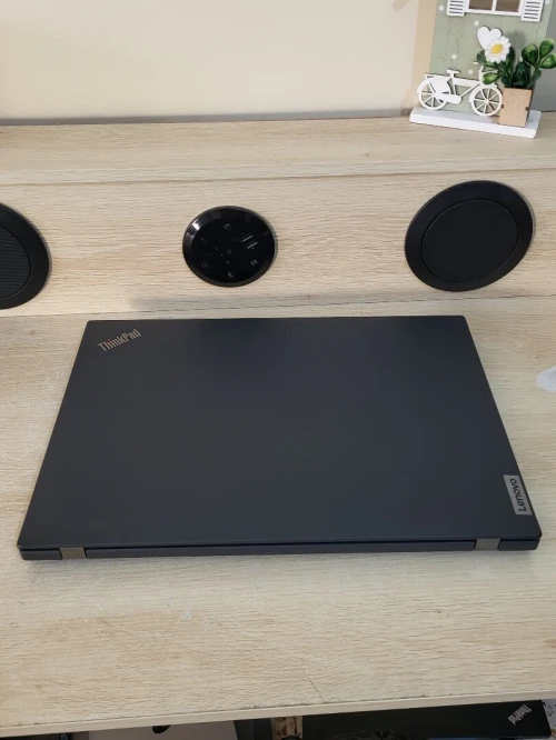 THINKPAD P16s 16" FHD +| vPRO CORE i7-1370P | RTX A500 4GB | 32GB RAM | 512GB NVMe SSD | WORKSTATION