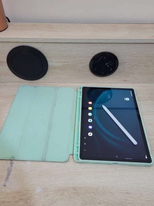 Samsung Galaxy Tab S9 FE - AMOLE 2K - Android 15