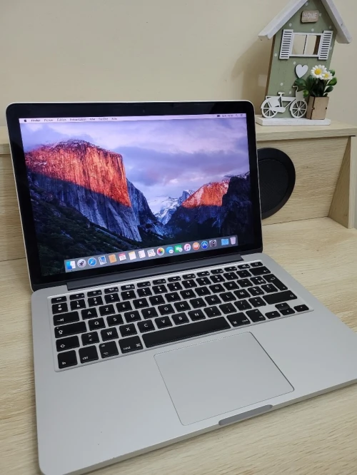 MACBOOK PRO RETINA 2013 13 POUCES - INTEL CORE I5 @2.60GHz - 8GB RAM - 256GB SSD - CYCLES 107