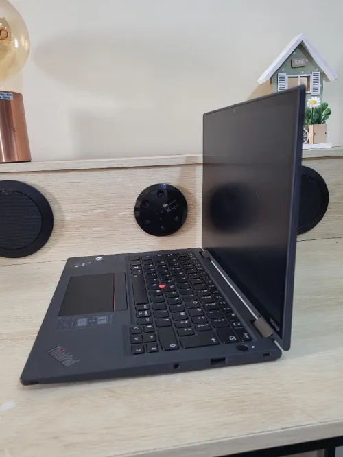 Ultra Slim LENOVO X13 Yoga X360 TACTILE | INTEL Evo vPRO CORE i5 1245U | 16GB RAM | 512GB SSD
