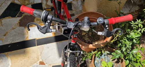 Velo vtt B twin