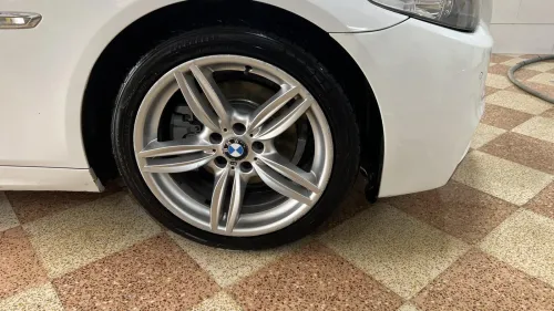 BMW Série 5 2013 525d sport
