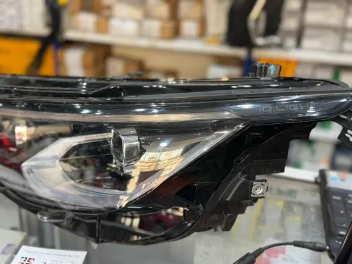 OPTIQUE PHARE GOLF 8 2 LOUPS NOIR VAG