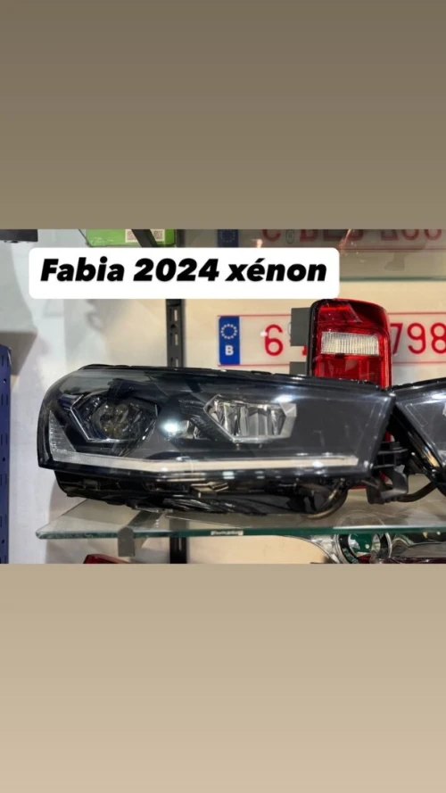 OPTIQUE PHARE FABIA 2020+ led xenon
