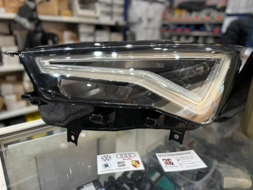 OPTIQUE PHARE ATECA 2020 + VAG