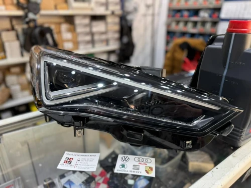 OPTIQUE PHARE LEON 2022 LED XENON VAG