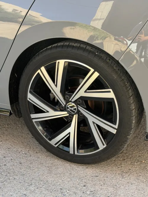 Volkswagen Golf 8 2021 R-Line