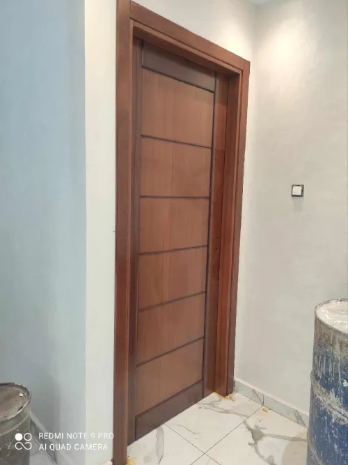 porte en bois sur mesure