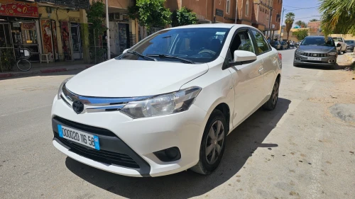 Toyota Yaris 2016 Lounge