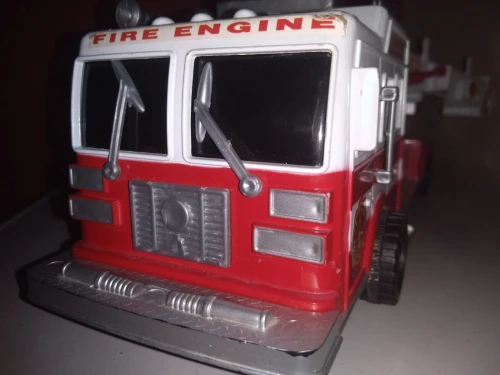 camion pompier 60 cm