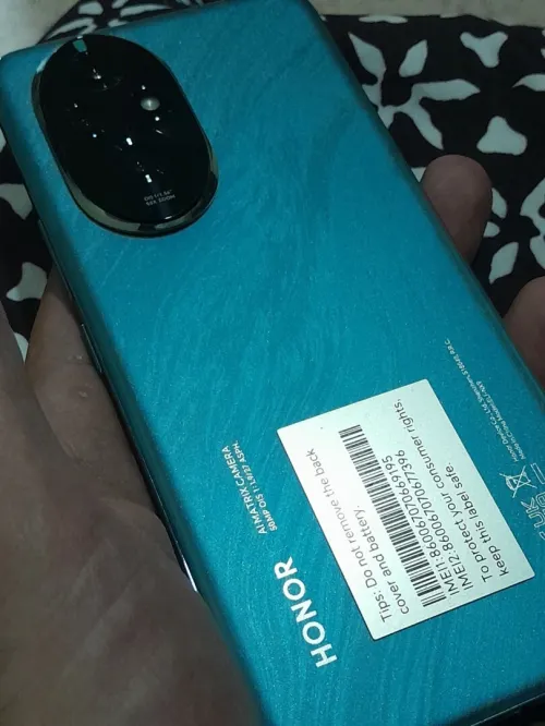Honor 200