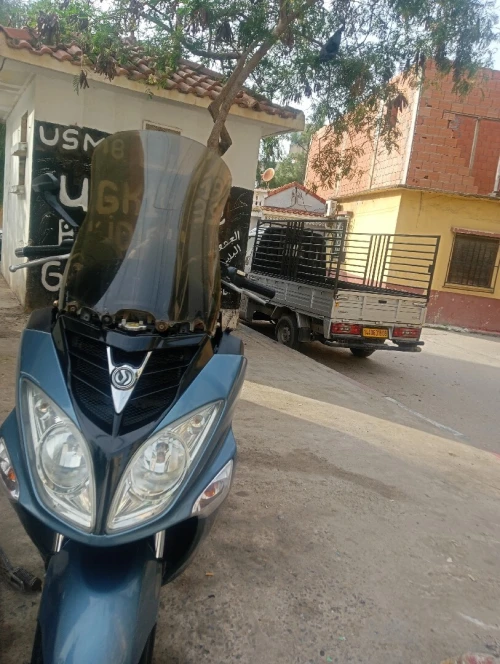 sym 200i hd2  klasik 2013