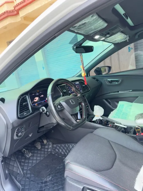 Seat Leon 2019 FR+15