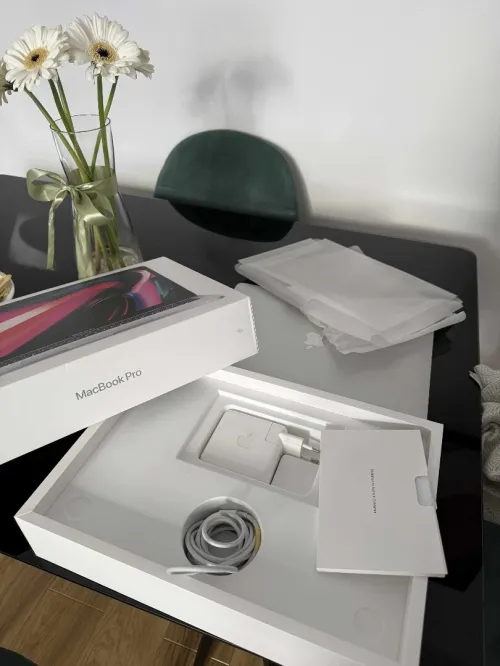Macbook pro M2 (2022) 13pouces 